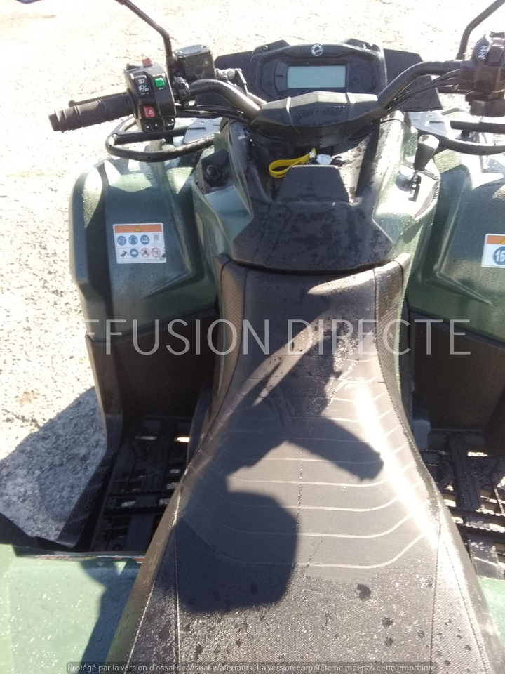 CAN-AM QUAD OUTLANDER - Traktor: foto 5 CAN-AM QUAD OUTLANDER - Traktor: foto 5