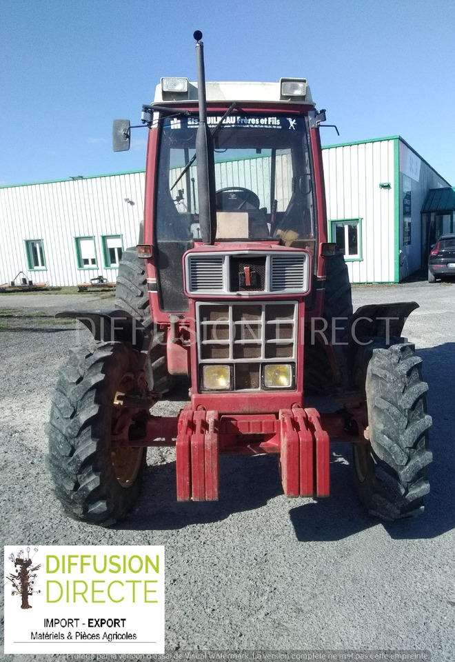 CASE IH TRACTEUR AGRICOLE 845 XL - Traktor: foto 1 CASE IH TRACTEUR AGRICOLE 845 XL - Traktor: foto 1
