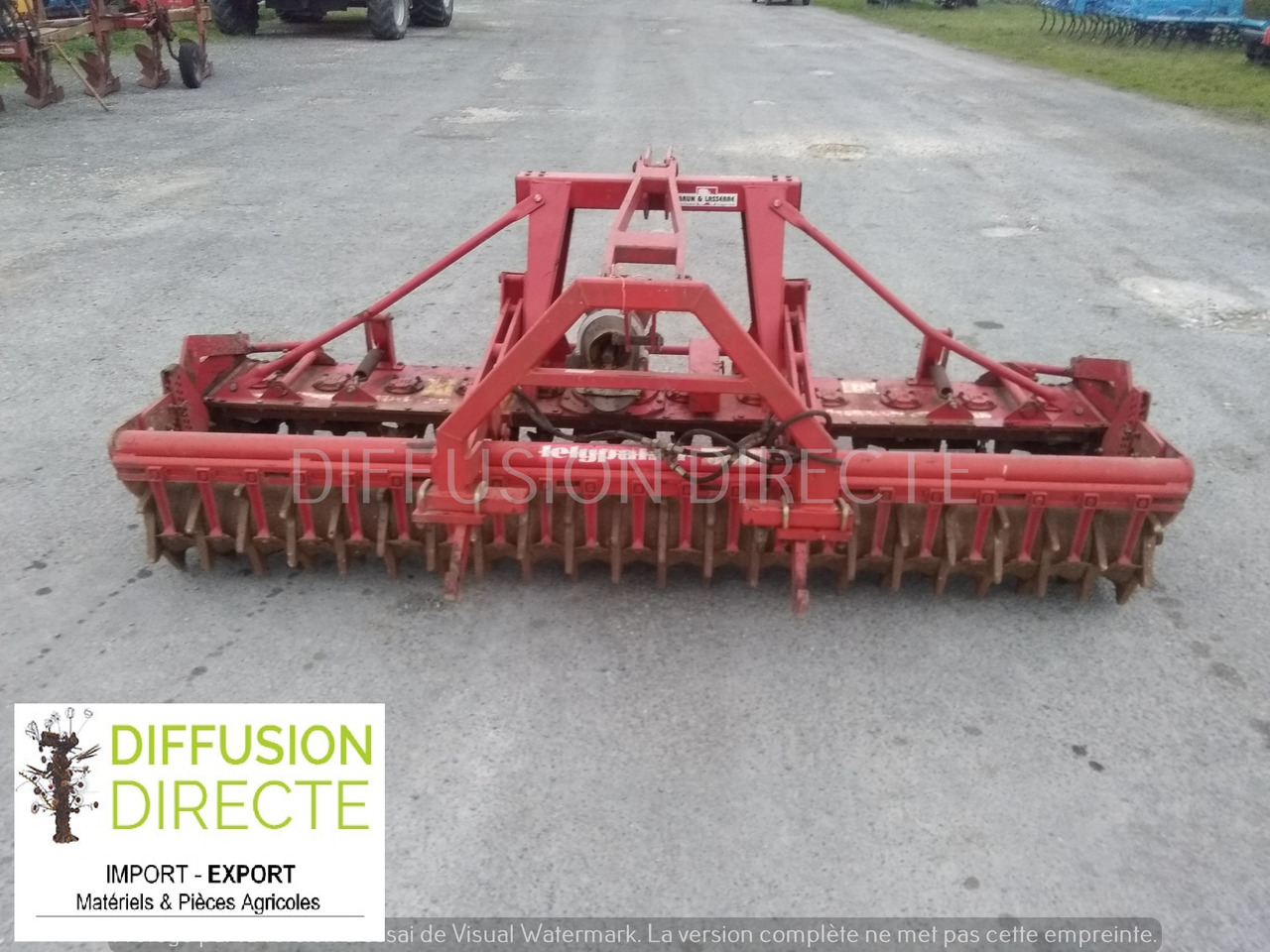 LELY HERSE ROTATIVE LELYTERRA 300-20 - Freze bujqësore: foto 1 LELY HERSE ROTATIVE LELYTERRA 300-20 - Freze bujqësore: foto 1