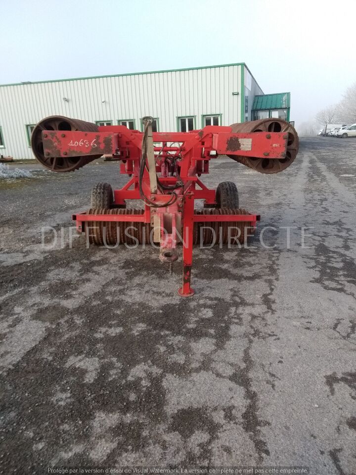 QUIVOGNE ROULEAU CAMBRIDGE R 630 - Rul bujqësor: foto 4 QUIVOGNE ROULEAU CAMBRIDGE R 630 - Rul bujqësor: foto 4