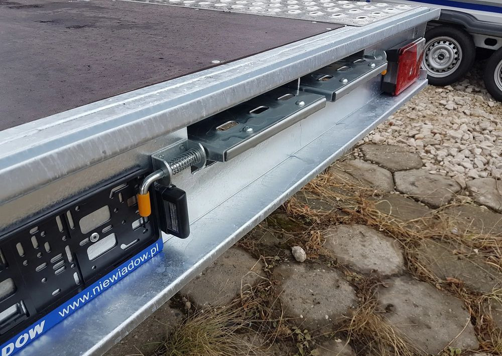 Niewiadów NM MARS 4,5x2,1m 2.7T R14C z sklejka - Rimorkio autotransportuese: foto 3 Niewiadów NM MARS 4,5x2,1m 2.7T R14C z sklejka - Rimorkio autotransportuese: foto 3
