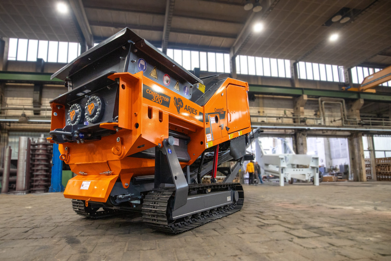 Lizingu i  Arjes Compaktor 300 Arjes Compaktor 300: foto 9