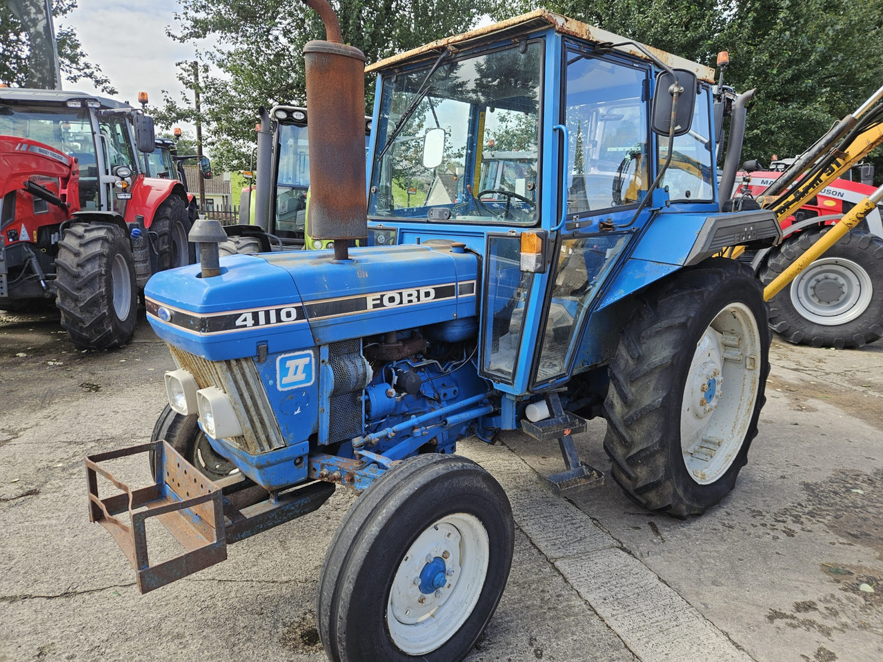 1988 Ford 4110 2wd tractor - Traktor: foto 2 1988 Ford 4110 2wd tractor - Traktor: foto 2