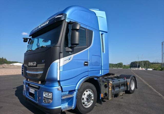 IvecoStralis 460 4x2 CNG / LNG - Gjysmë-kamion: foto 1 IvecoStralis 460 4x2 CNG / LNG - Gjysmë-kamion: foto 1