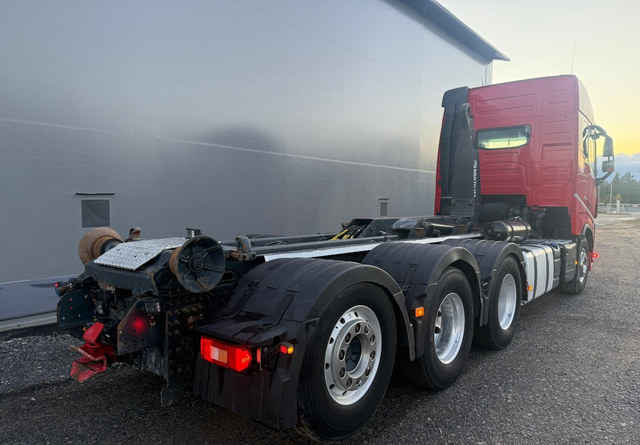 VolvoFH16 750 8X4 - Kamion vetëngarkues: foto 5 VolvoFH16 750 8X4 - Kamion vetëngarkues: foto 5