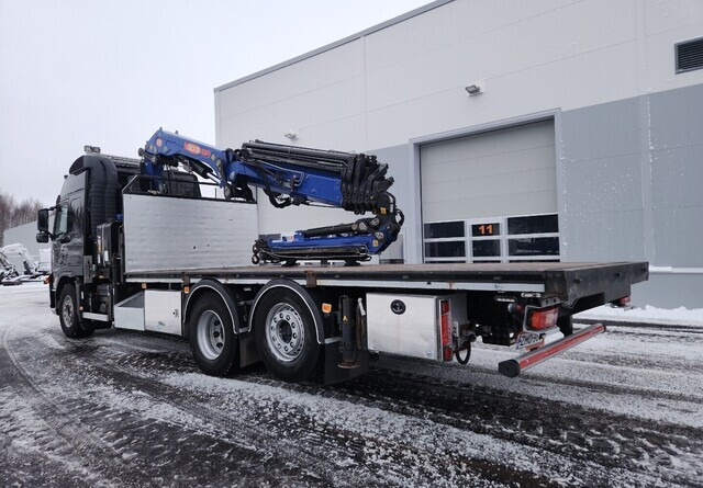 VolvoFM 420 6x2 - Kamion me karroceri të hapur, Kamion me vinç: foto 4 VolvoFM 420 6x2 - Kamion me karroceri të hapur, Kamion me vinç: foto 4