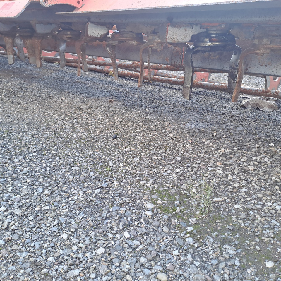 ERPICE ROTANTE MASCHIO AQUILA 7000 - Freze rotative: foto 2 ERPICE ROTANTE MASCHIO AQUILA 7000 - Freze rotative: foto 2