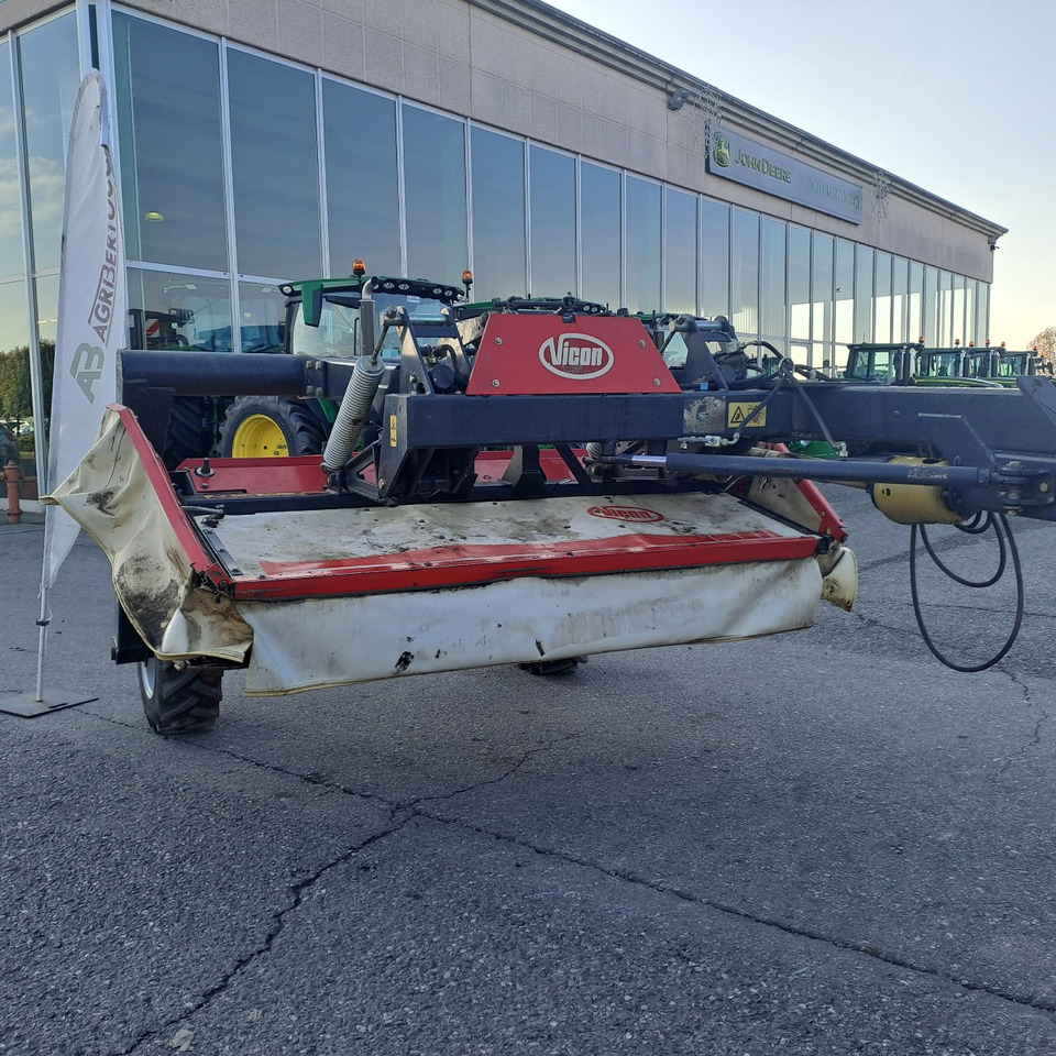 FALCIACONDIZIONATRICE VICON KMR 2401 - Korrëse bari: foto 3 FALCIACONDIZIONATRICE VICON KMR 2401 - Korrëse bari: foto 3