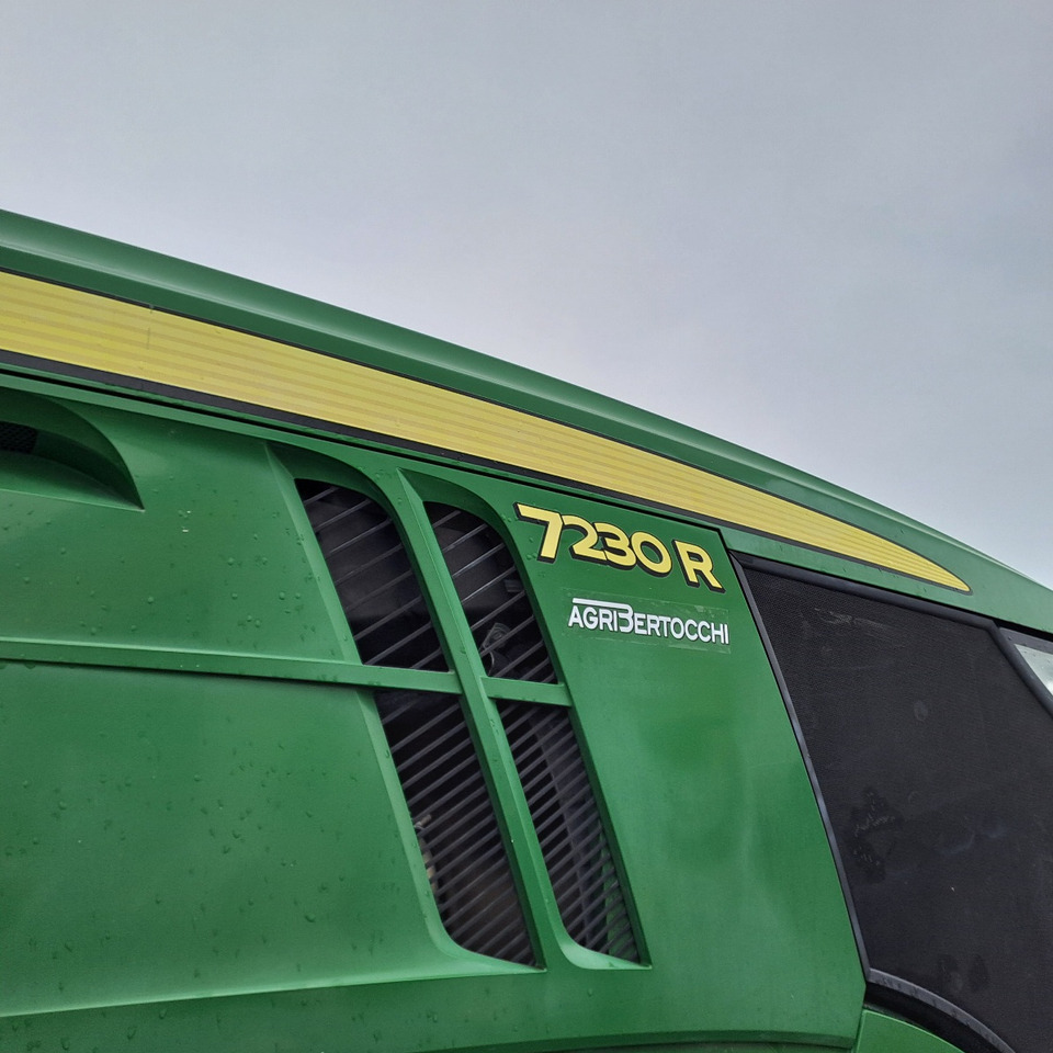 JOHN DEERE 7230R - Traktor: foto 4 JOHN DEERE 7230R - Traktor: foto 4