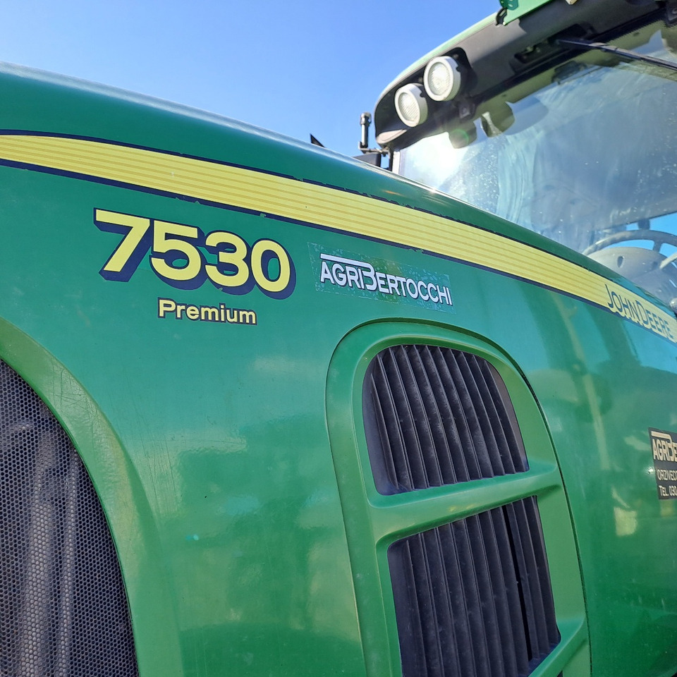 JOHN DEERE 7530 PREMIUM - Traktor: foto 4 JOHN DEERE 7530 PREMIUM - Traktor: foto 4