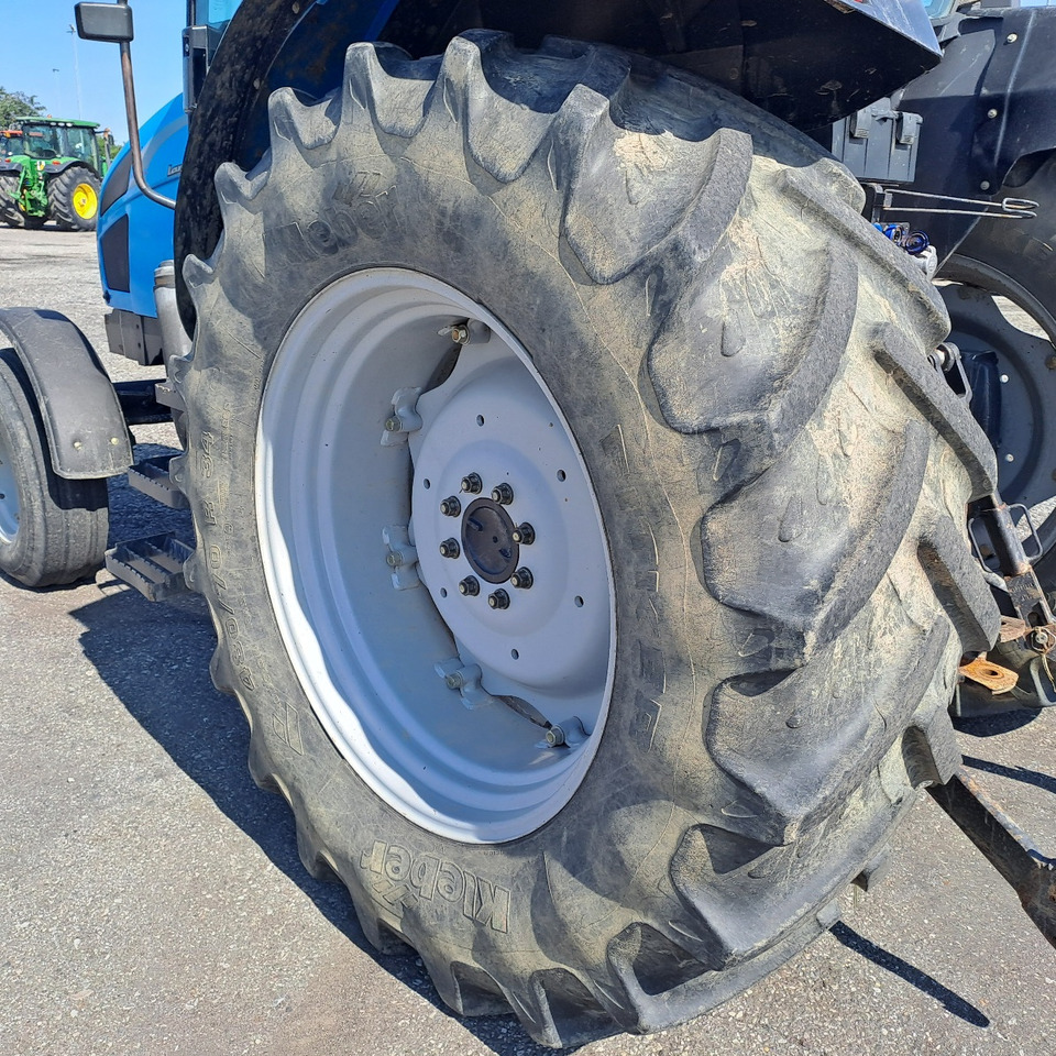 LANDINI GHIBLI 105 2WD - ASTA AGRIBERTOCCHI - Traktor: foto 4 LANDINI GHIBLI 105 2WD - ASTA AGRIBERTOCCHI - Traktor: foto 4