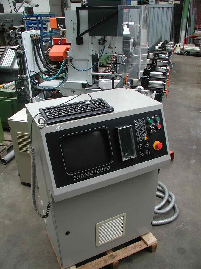 CNC-Stab-Bearbeitungszentrum ELU - Qendër përpunimi: foto 3 CNC-Stab-Bearbeitungszentrum ELU - Qendër përpunimi: foto 3