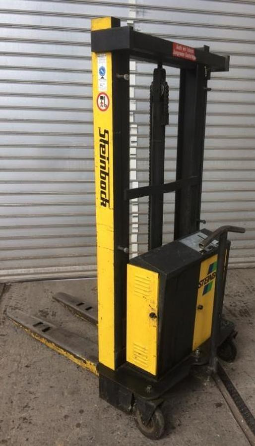 Geh-Hubstapler STEINBOCK - Stivosës: foto 1 Geh-Hubstapler STEINBOCK - Stivosës: foto 1