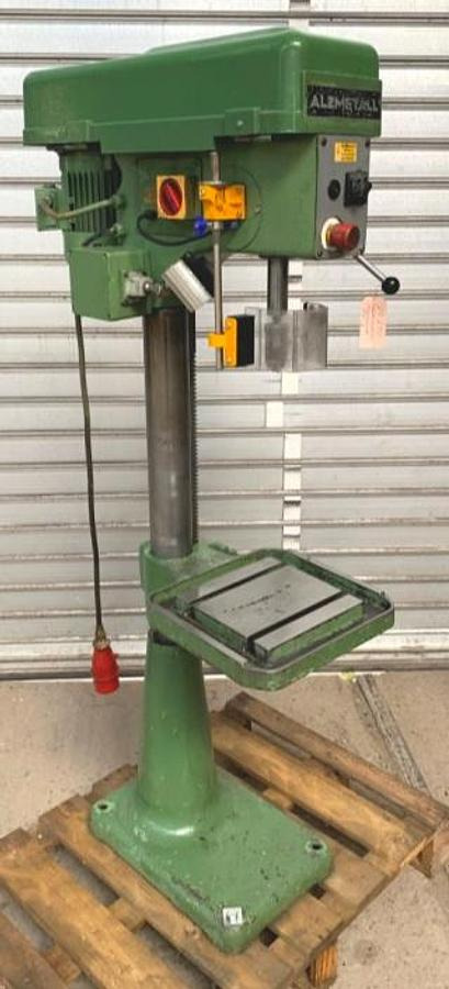 Säulenbohrmaschine ALZMETALL - Trapan bango: foto 2 Säulenbohrmaschine ALZMETALL - Trapan bango: foto 2