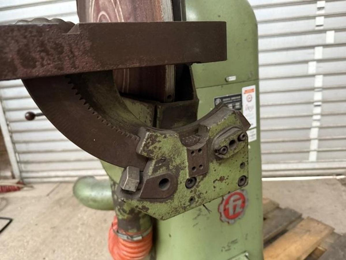 Scheibenschleifmaschine ZIMMERMANN - Makineri për përpunimin e drurit: foto 5 Scheibenschleifmaschine ZIMMERMANN - Makineri për përpunimin e drurit: foto 5