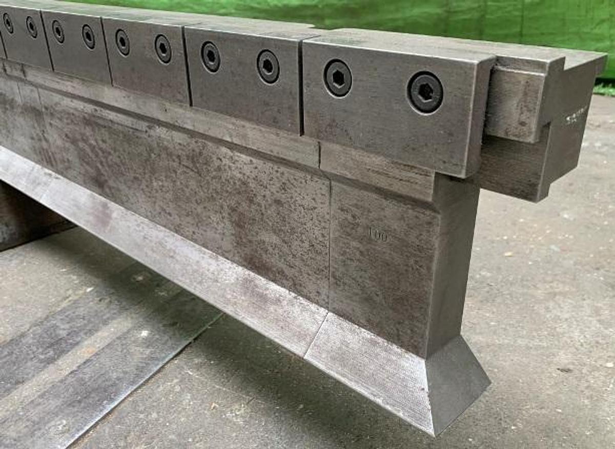 Schwenkbiegemaschine FASTI - Makinë për përpunimin e metalit: foto 5 Schwenkbiegemaschine FASTI - Makinë për përpunimin e metalit: foto 5