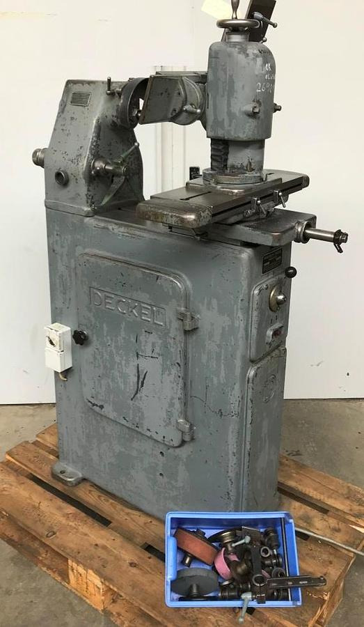 Universal-Werkzeugschleifmaschine DECKEL - Makinë për përpunimin e metalit: foto 2 Universal-Werkzeugschleifmaschine DECKEL - Makinë për përpunimin e metalit: foto 2