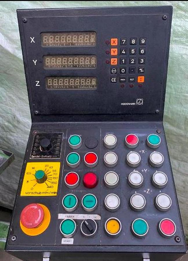 Werkzeugfräsmaschine KUNZMANN - Makinë frezuese: foto 2 Werkzeugfräsmaschine KUNZMANN - Makinë frezuese: foto 2