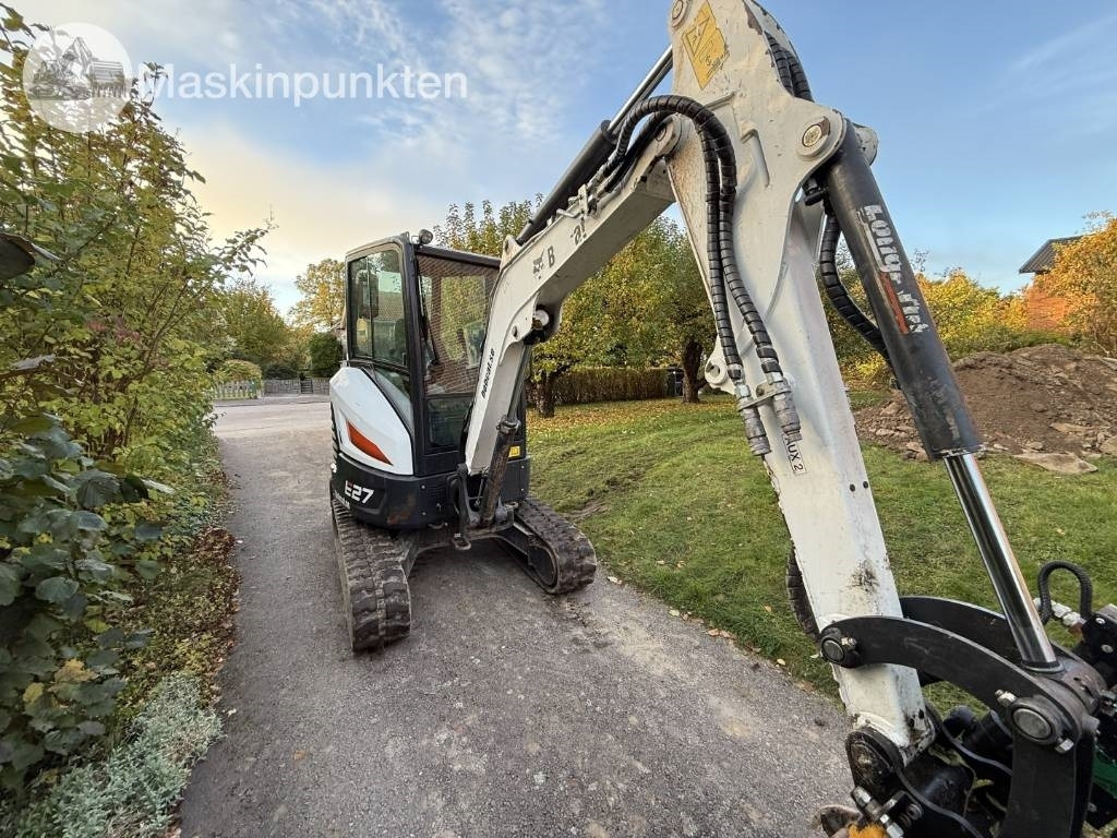 Bobcat E 27 + Släp - Miniekskavator: foto 3 Bobcat E 27 + Släp - Miniekskavator: foto 3