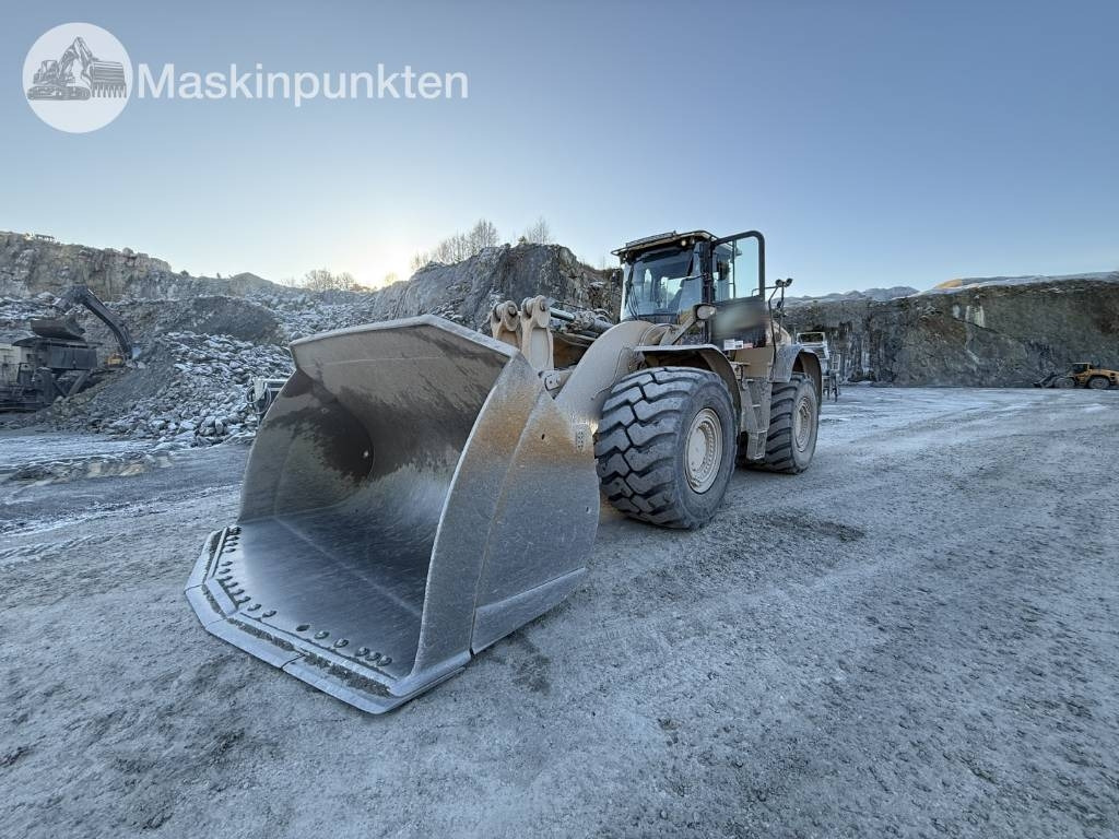 CAT 982 M - Fadrom me goma: foto 1 CAT 982 M - Fadrom me goma: foto 1