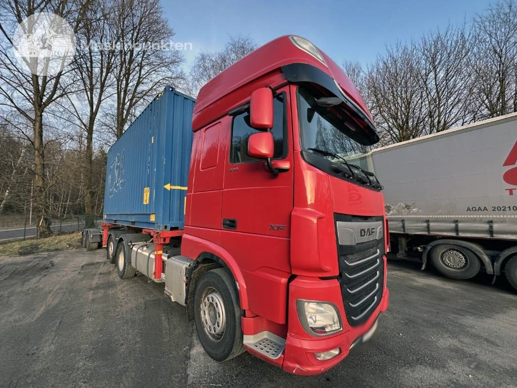 DAF XF 530 - Transportjer kontejnerësh/ Kamion me karroceri të çmontueshme: foto 1 DAF XF 530 - Transportjer kontejnerësh/ Kamion me karroceri të çmontueshme: foto 1