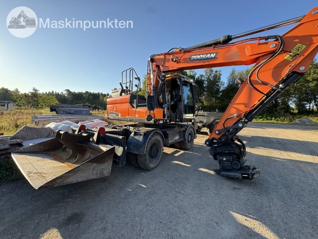 Doosan DX 170 W-5 + Tippvagn + Redskap - Ekskavator me goma: foto 5 Doosan DX 170 W-5 + Tippvagn + Redskap - Ekskavator me goma: foto 5