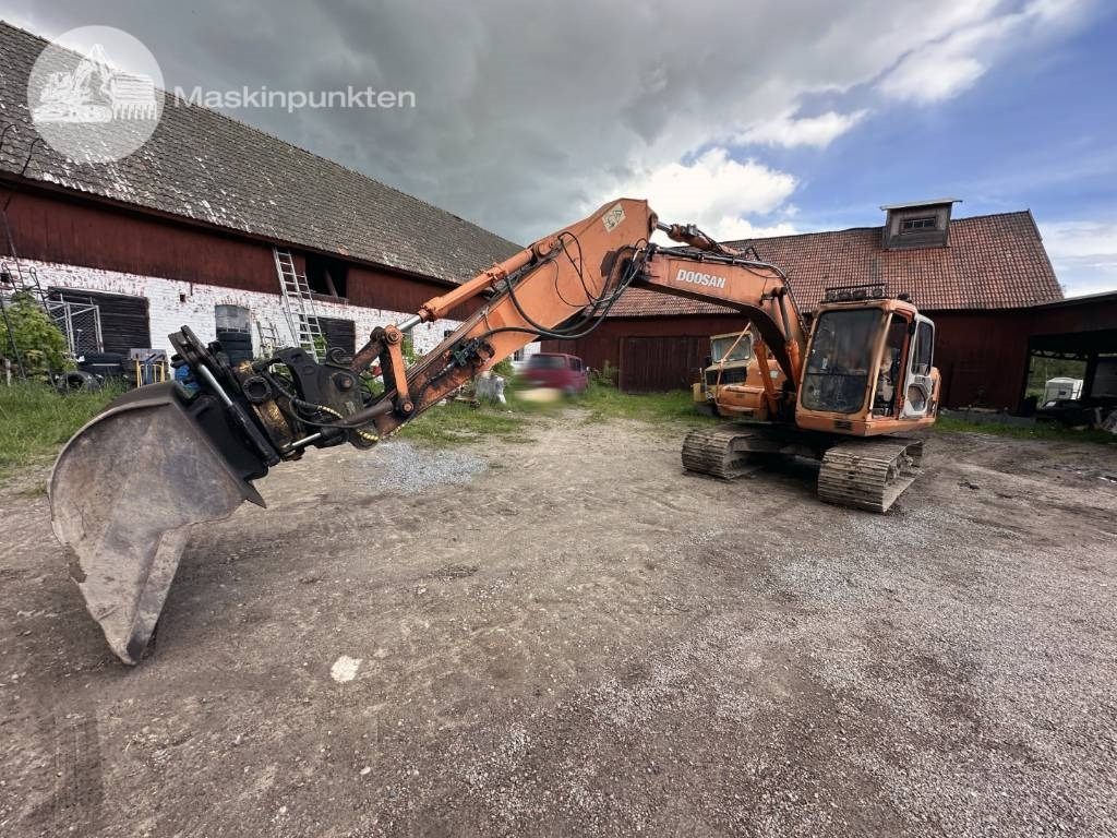 Doosan Solar 140 LC V - Ekskavator me zinxhirë: foto 3 Doosan Solar 140 LC V - Ekskavator me zinxhirë: foto 3