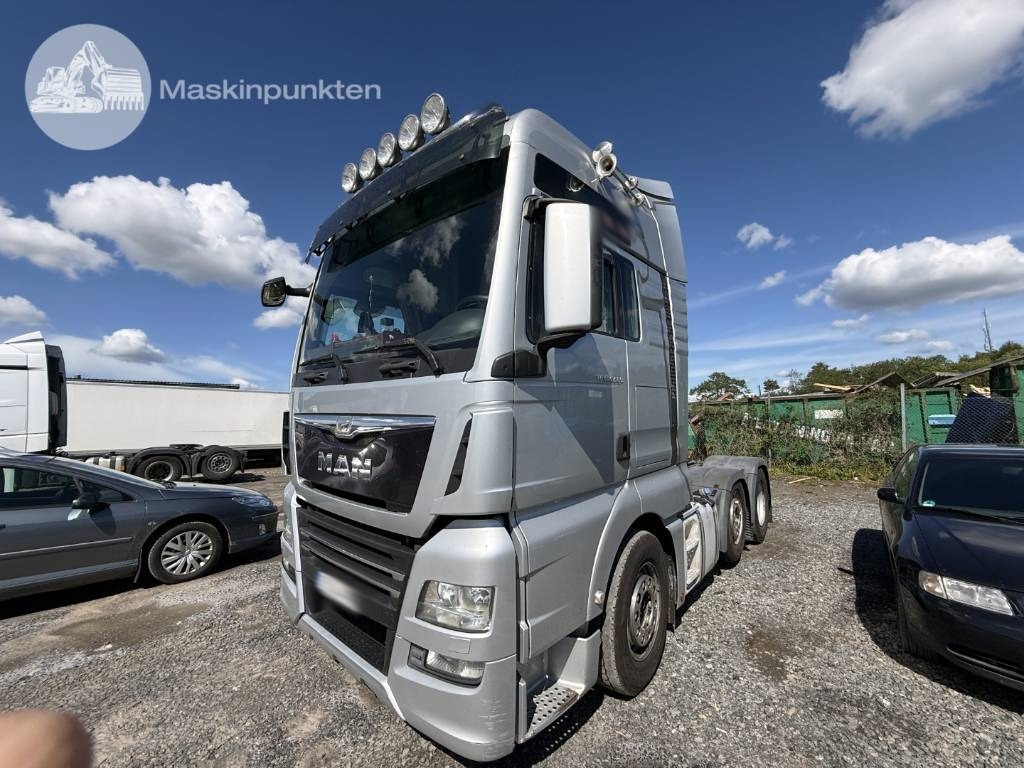 MAN TGX 26.500 Pusher - Gjysmë-kamion: foto 1 MAN TGX 26.500 Pusher - Gjysmë-kamion: foto 1