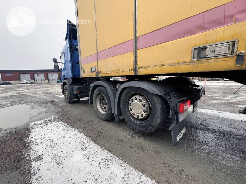 Scania P 450 - Gjysmë-kamion: foto 2 Scania P 450 - Gjysmë-kamion: foto 2