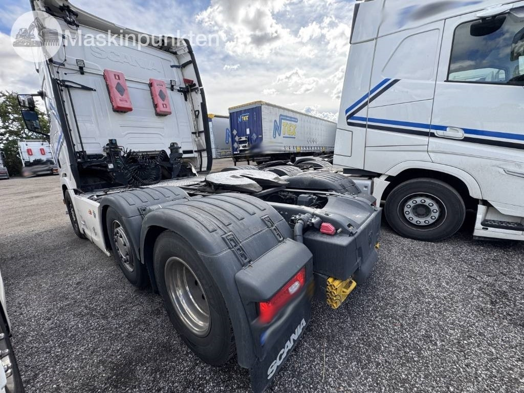 Scania R 520 - Gjysmë-kamion: foto 2 Scania R 520 - Gjysmë-kamion: foto 2