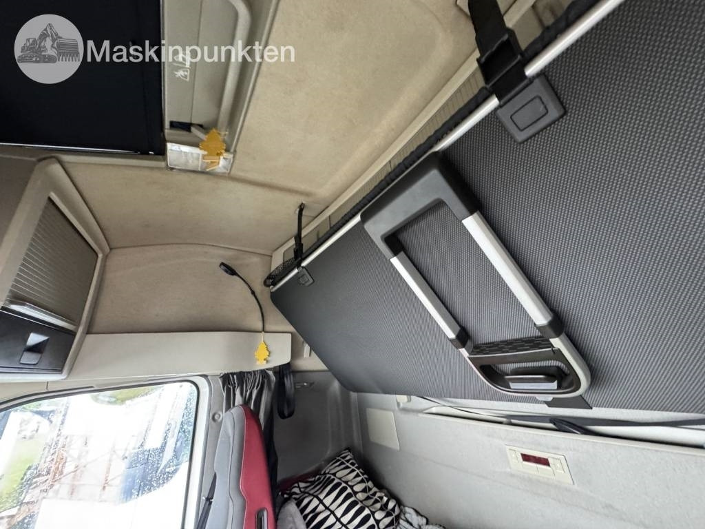 Lizingu i Volvo FH 500  Volvo FH 500: foto 42