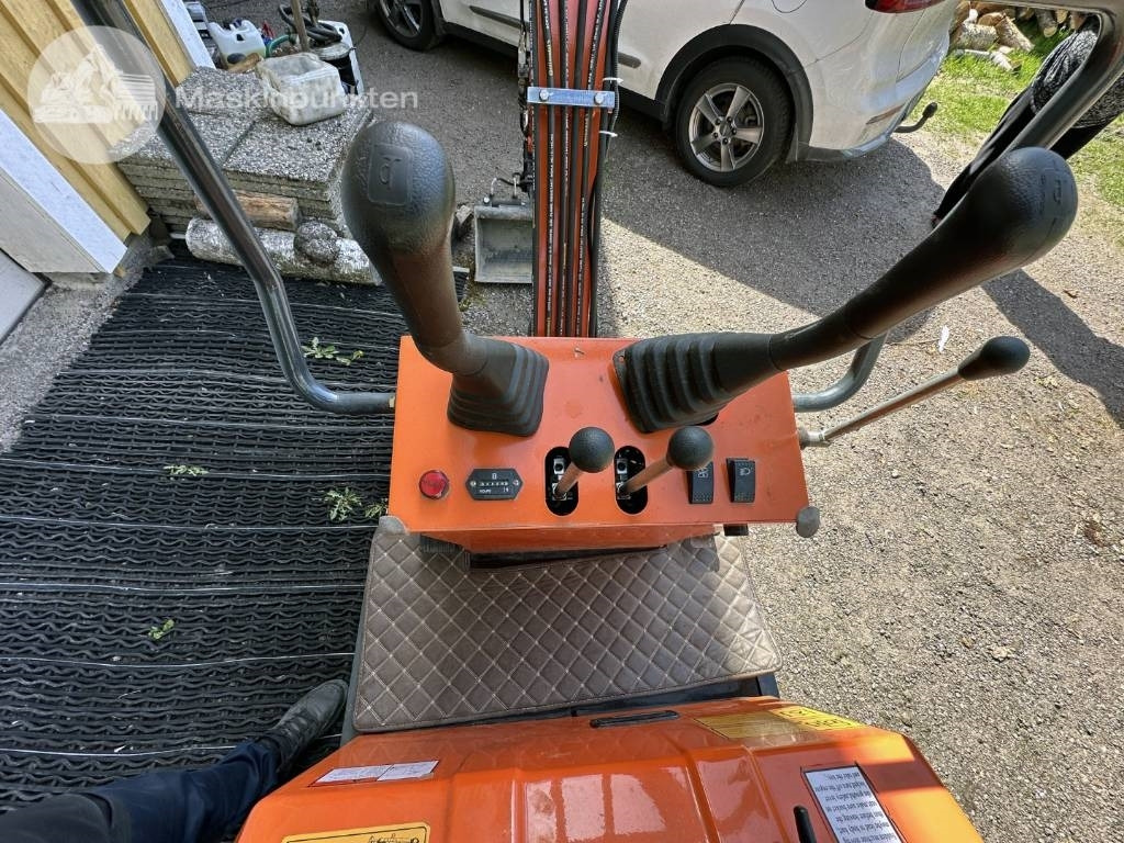 Miniekskavator Haitu H 10: foto 10