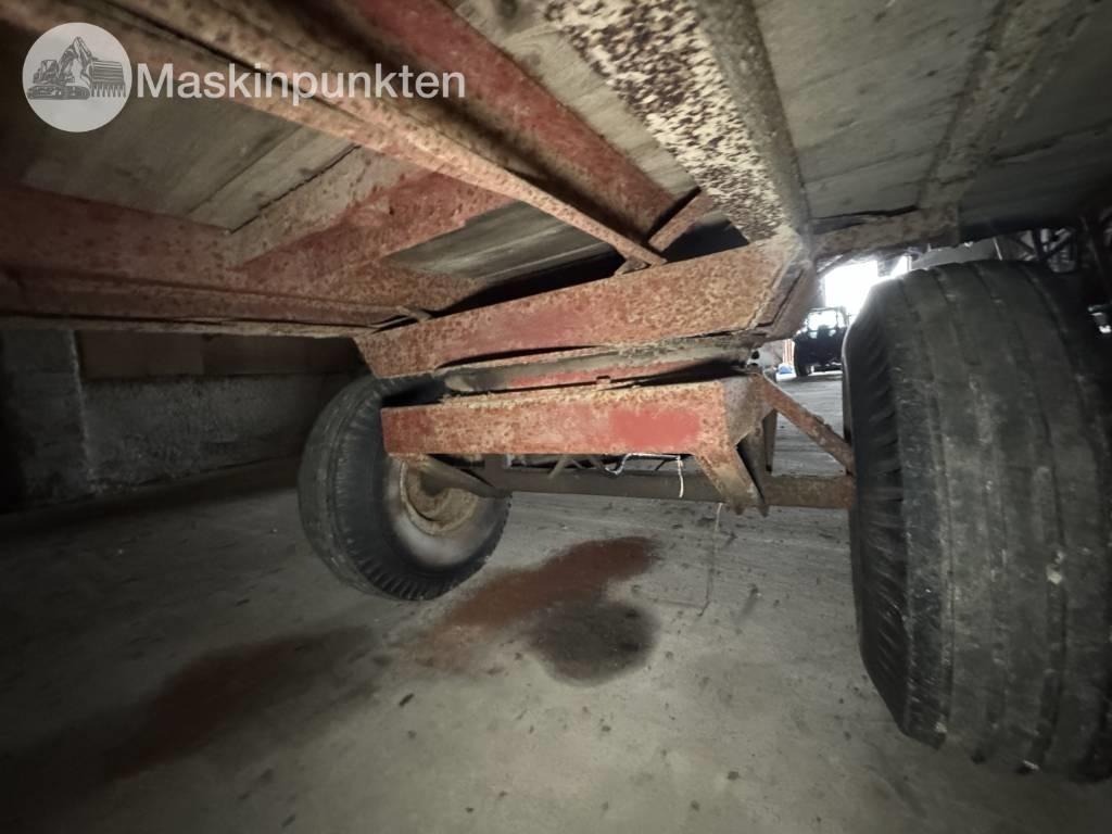Gjysmë rimorkio vetëshkarkuese Håkantorps vagn med sidotipp: foto 22