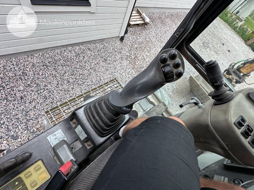 Ekskavator me goma Hyundai Robex 140 W-7 A: foto 14