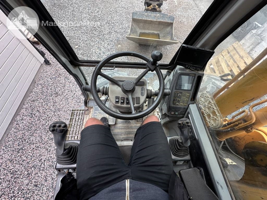 Ekskavator me goma Hyundai Robex 140 W-7 A: foto 13