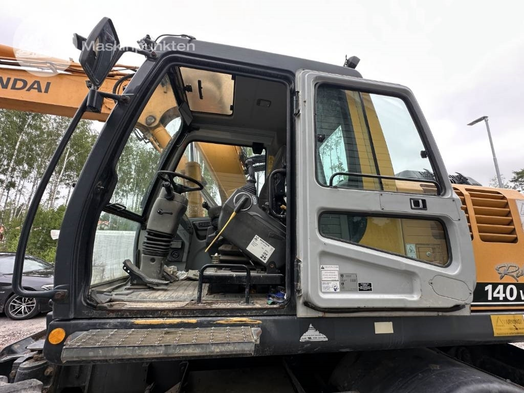 Ekskavator me goma Hyundai Robex 140 W-7 A: foto 9