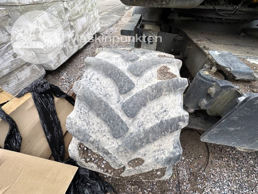 Ekskavator me goma Hyundai Robex 140 W-7 A: foto 46