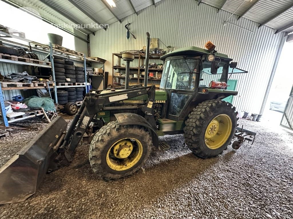 John Deere 2650 - Traktor: foto 1 John Deere 2650 - Traktor: foto 1
