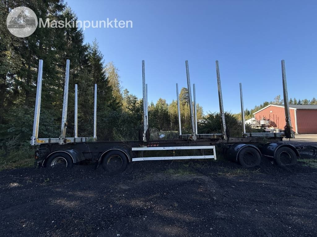 Jyki V 42 T0 - Rimorkio për transport druri: foto 1 Jyki V 42 T0 - Rimorkio për transport druri: foto 1