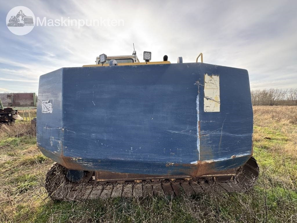 Komatsu PC 120-5K - Ekskavator me zinxhirë: foto 3 Komatsu PC 120-5K - Ekskavator me zinxhirë: foto 3