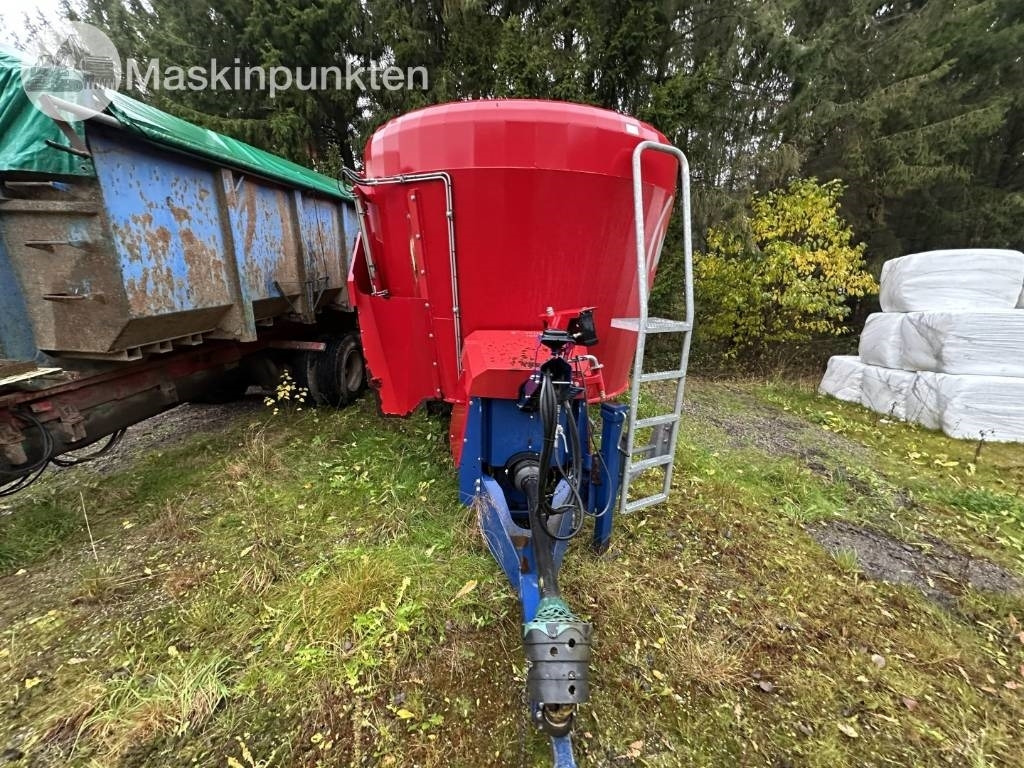 Kverneland Siloking TrailedLine Duo 2218-20 - Vagon për përzierjen e foragjereve: foto 2 Kverneland Siloking TrailedLine Duo 2218-20 - Vagon për përzierjen e foragjereve: foto 2