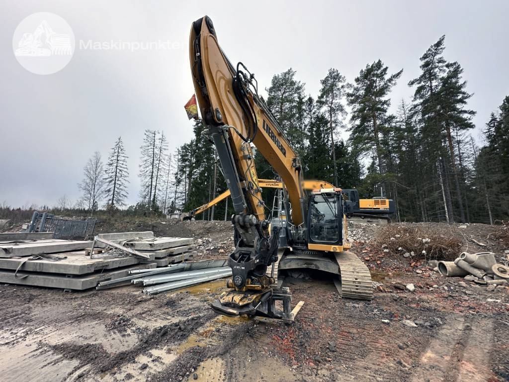 Liebherr R 924 LC - Ekskavator me zinxhirë: foto 5 Liebherr R 924 LC - Ekskavator me zinxhirë: foto 5