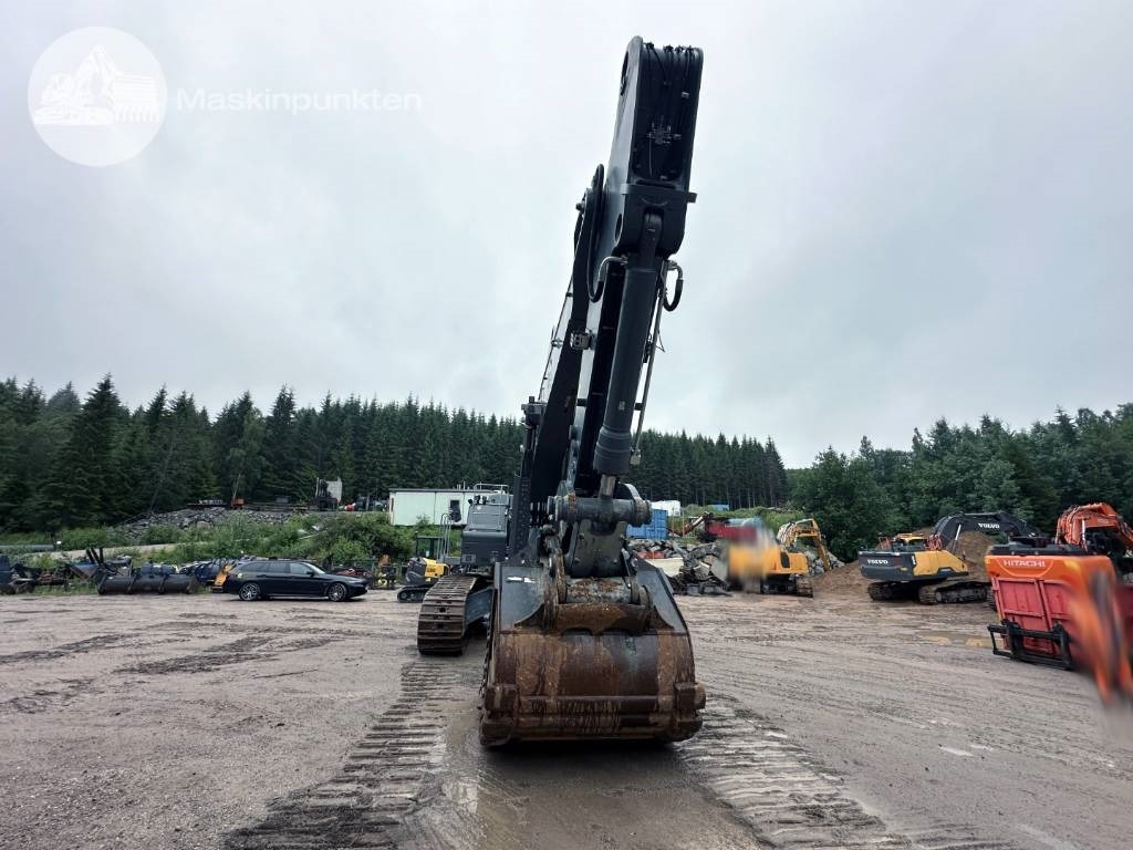 Liebherr R 966 HD - Ekskavator me zinxhirë: foto 3 Liebherr R 966 HD - Ekskavator me zinxhirë: foto 3