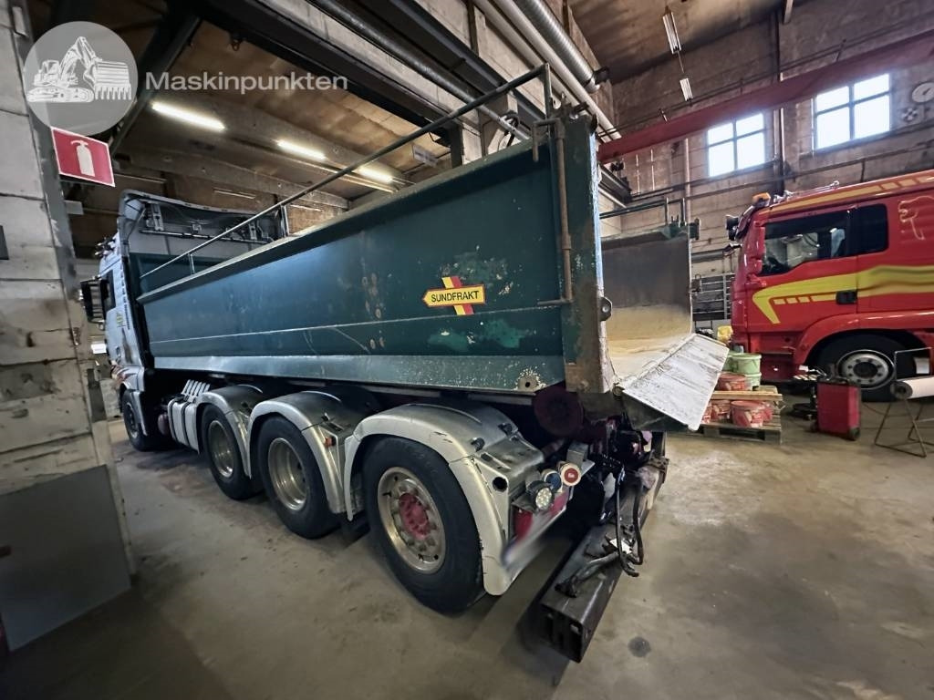 MAN TGX 35.540 - Kamion vetëngarkues: foto 5 MAN TGX 35.540 - Kamion vetëngarkues: foto 5