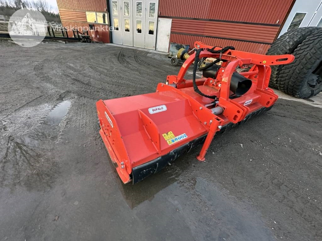 Maschio Buffalo 300 - Trince/ Grirese degesh dhe bari: foto 5 Maschio Buffalo 300 - Trince/ Grirese degesh dhe bari: foto 5