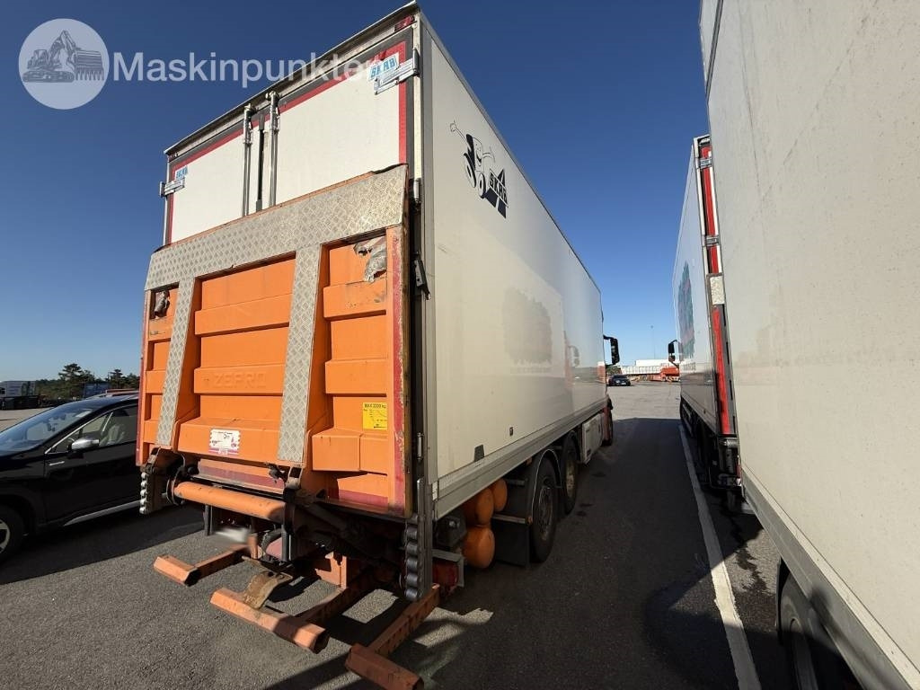 Mercedes-Benz Actros 2551  - Kamion frigorifer: foto 4 Mercedes-Benz Actros 2551  - Kamion frigorifer: foto 4