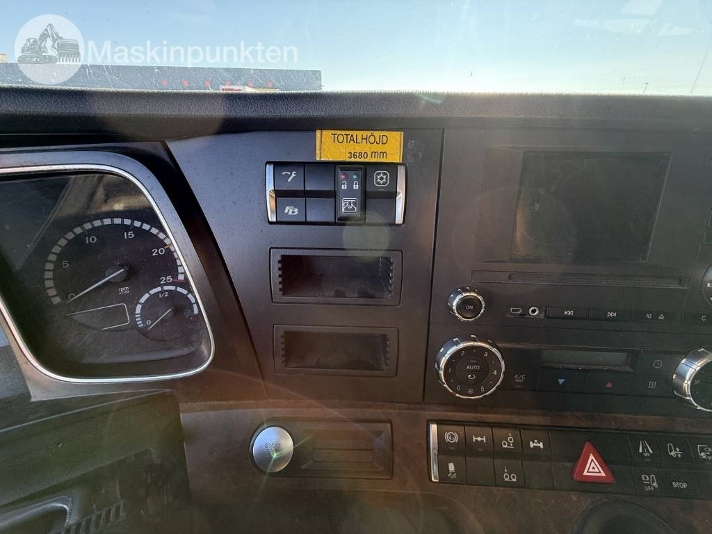 Kamion frigorifer Mercedes-Benz Actros 2551: foto 22