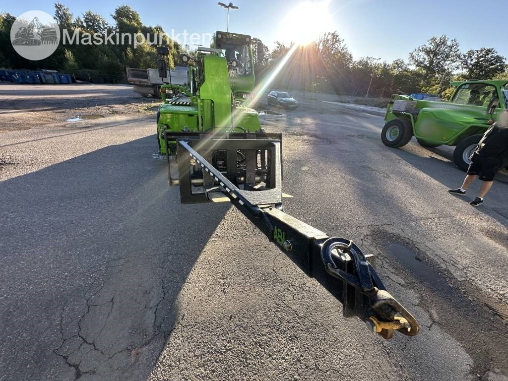 Merlo Roto40.30 MCSS - Ekskavator teleskopik: foto 3 Merlo Roto40.30 MCSS - Ekskavator teleskopik: foto 3