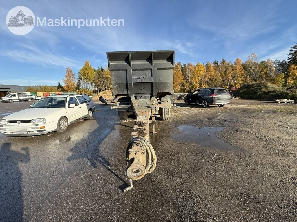 Nor Slep PHV-24 - Rimorkio vetëshkarkuese: foto 2 Nor Slep PHV-24 - Rimorkio vetëshkarkuese: foto 2