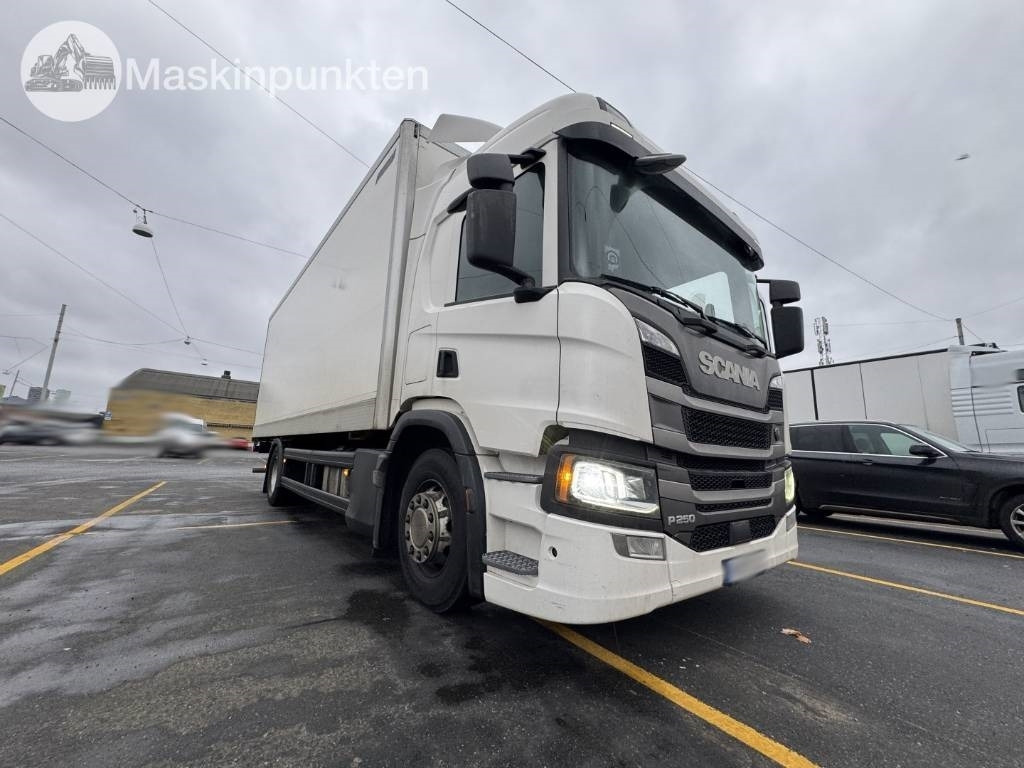 Scania P 250 - Kamion vagonetë: foto 4 Scania P 250 - Kamion vagonetë: foto 4